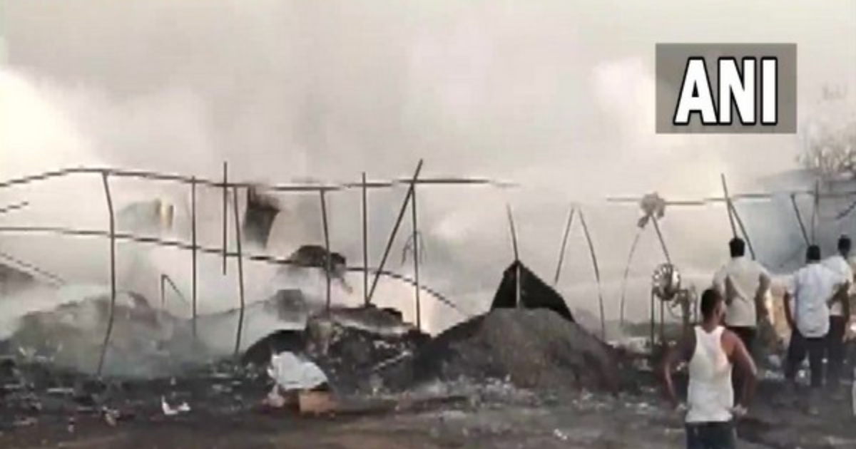3 workers dead, 4 others injured in fire at firecrackers factory in Maharashtra's Solapur